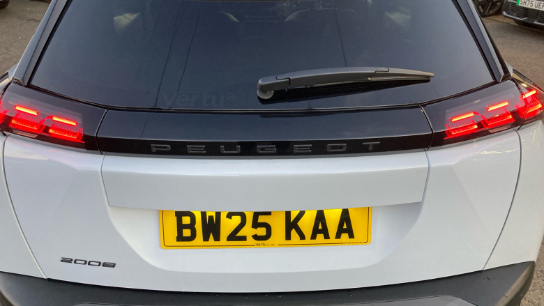 Peugeot 2008 1.2 PureTech Allure 5dr Petrol Estate